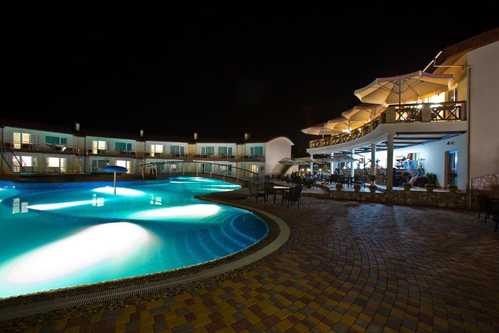Elizium Park Hotel Koblewe Exterior foto